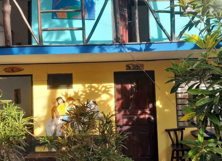 标准三人间, Cabinas Del Mar