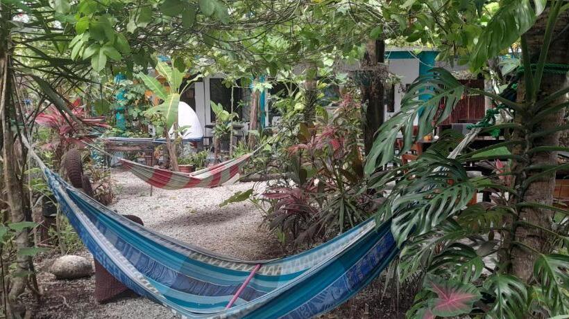 标准三人间, Cabinas Del Mar