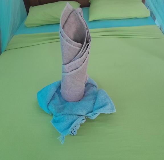 标准三人间, Cabinas Del Mar