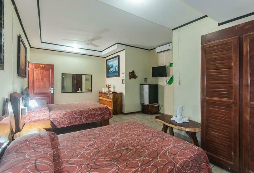 标准间, Cadillac Rock Beach