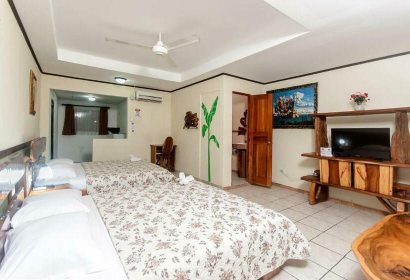 标准间, Cadillac Rock Beach