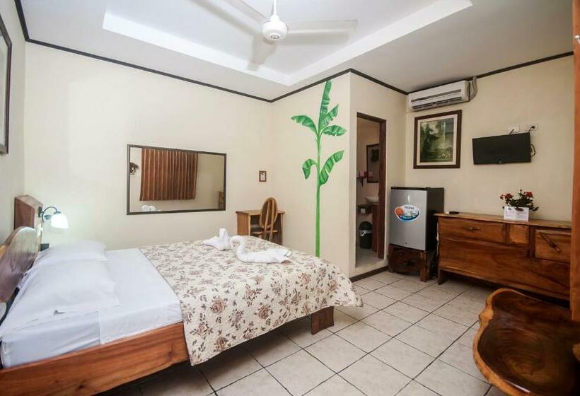 标准间, Cadillac Rock Beach