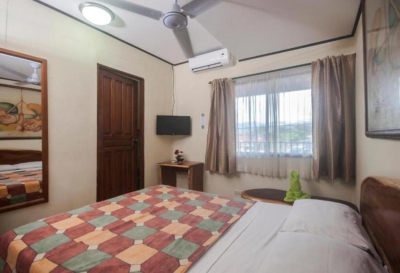 标准间, Cadillac Rock Beach