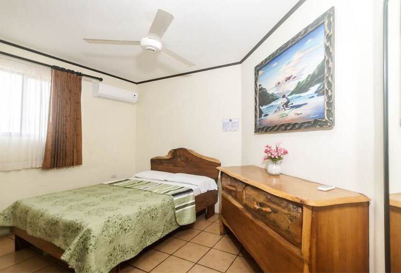 标准间, Cadillac Rock Beach