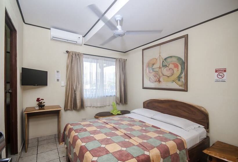 标准间, Cadillac Rock Beach