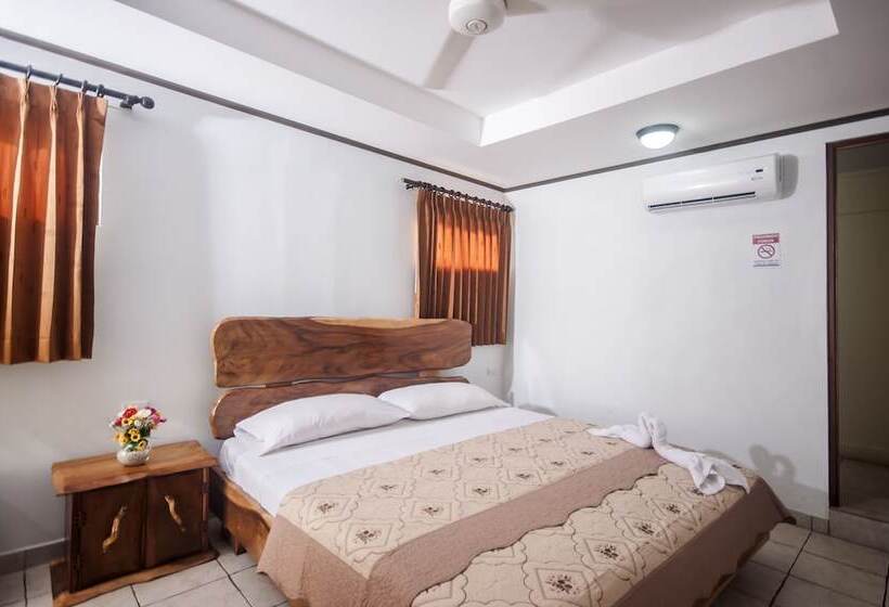 标准间, Cadillac Rock Beach