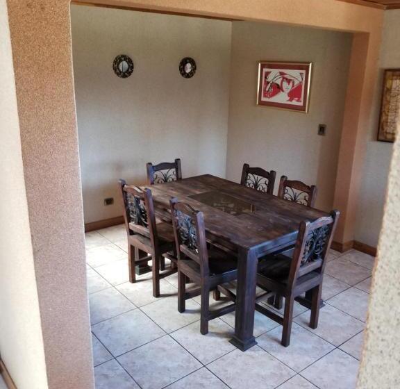 فيلا سوبيريور غرفة نوم واحدة, Monte Campana Escazu