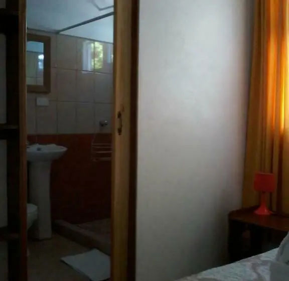 スタンダードルーム, Cabinas Nuestra Kasa