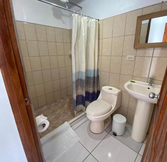 Номер Стандарт, Cabinas Nuestra Kasa