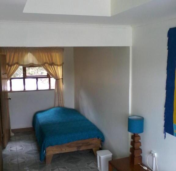 חדר סטנדרט לשלושה, Cabinas Nuestra Kasa