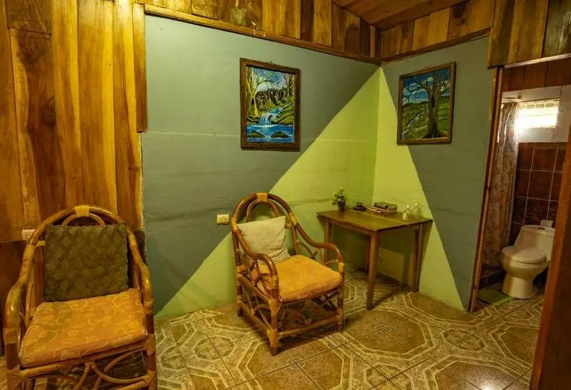 バス共有のスタンダードルーム, Hostel La Suerte