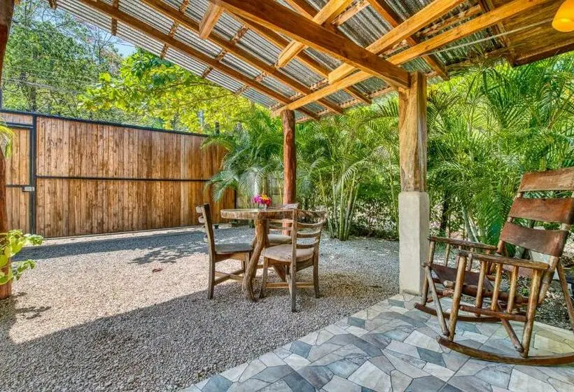 سوئیت با تخت بزرگ, Villas Tangerine