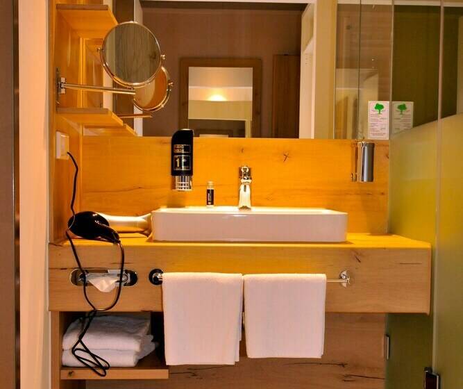 Номер бизнес-класса, Centrale Hotel Und Restaurant