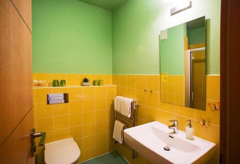 اتاق عادی, Design Hotel Romantick