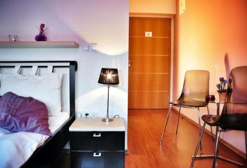 اتاق عادی, Design Hotel Romantick