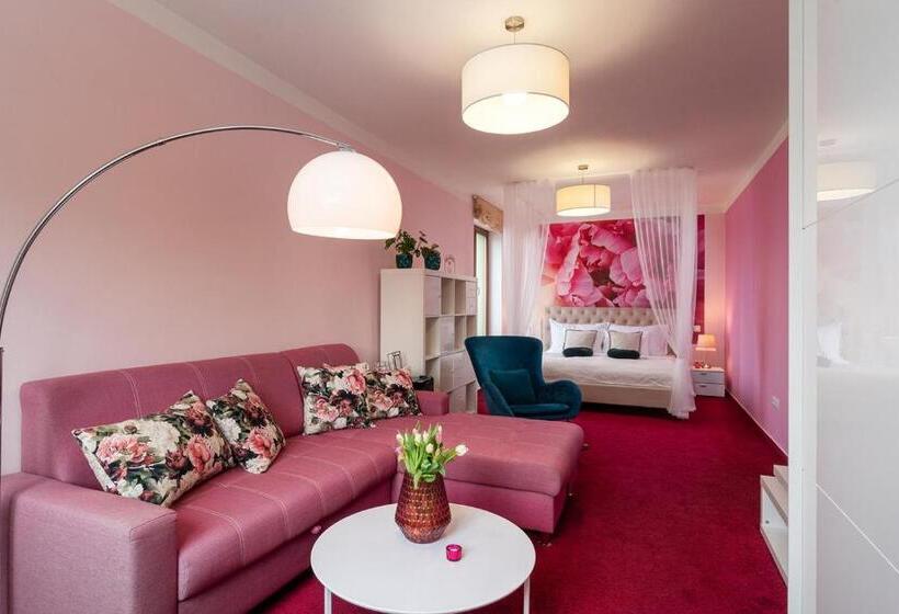 スーペリアールーム, Design Hotel Romantick