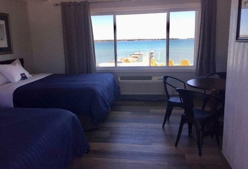 スタンダード４人部屋, Beachfront Inn