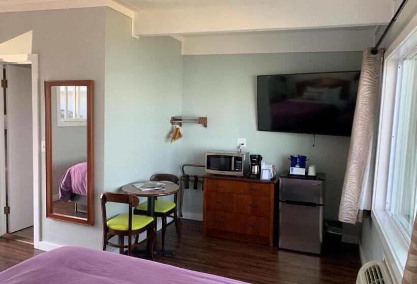 スタンダード４人部屋, Beachfront Inn