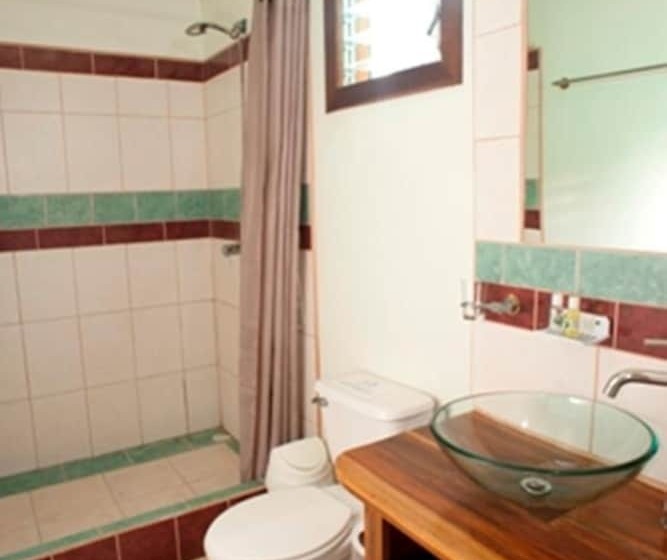 חדר דלוקס לשלושה עם נו לגינה, Blue Conga