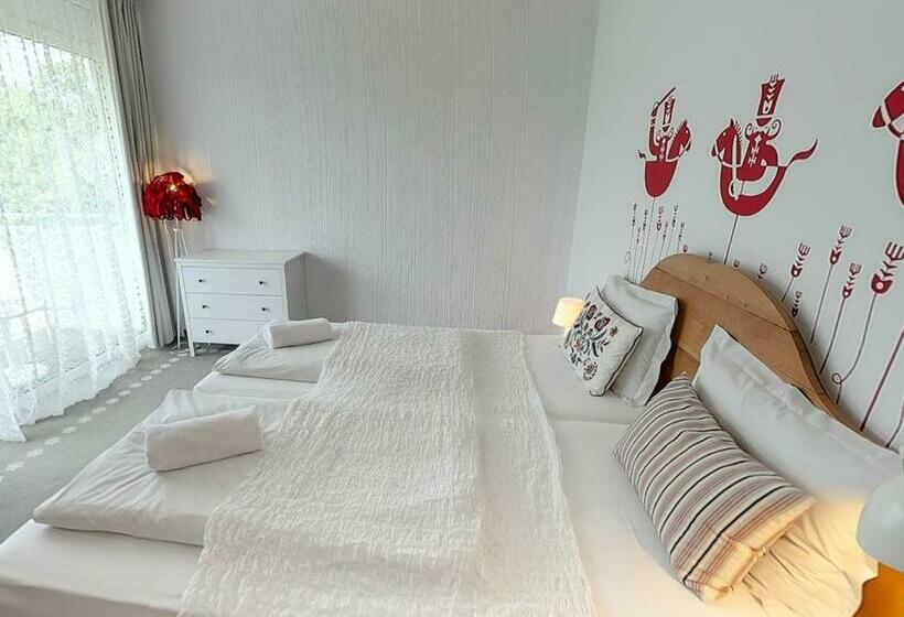 スタンダードルーム, Bonvino Badacsony