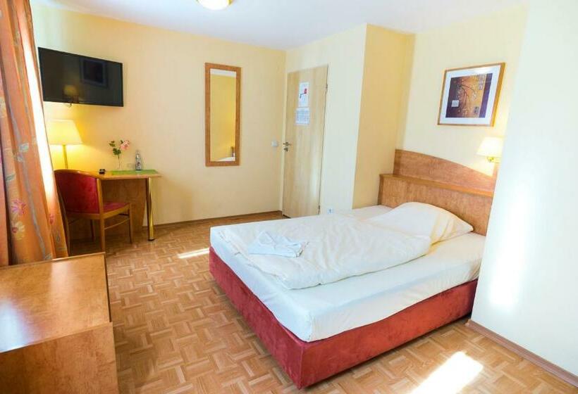 Номер Стандартный Кровать Куин, Gasthof Rose