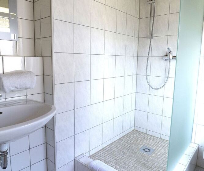 Номер Стандарт Трехместный, Gasthof Rose