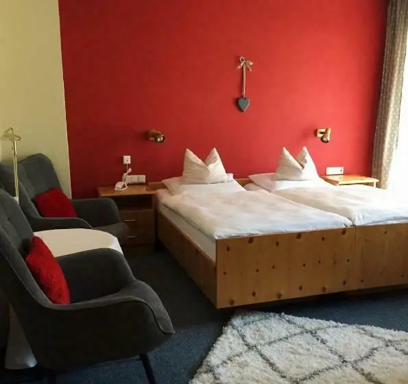 Standard-huone, Pension Zum Löwen, Sauna, Parkplatz, Frühstück