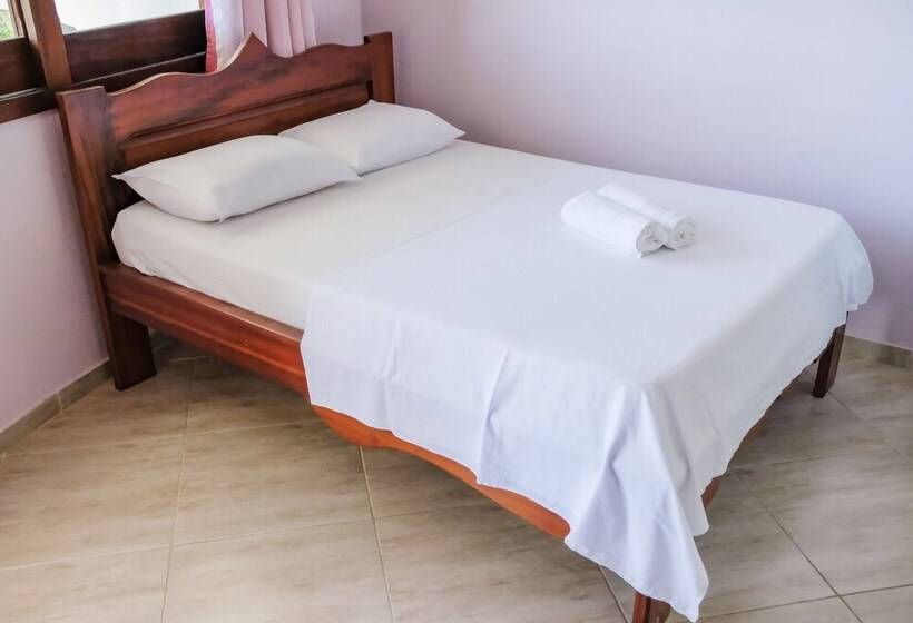 패밀리 룸, Hospedaria Vitória Mar