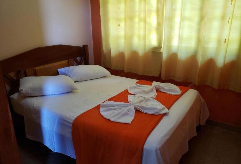 패밀리 룸, Hospedaria Vitória Mar