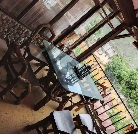 Perhebungalow, Jardines De Chamana