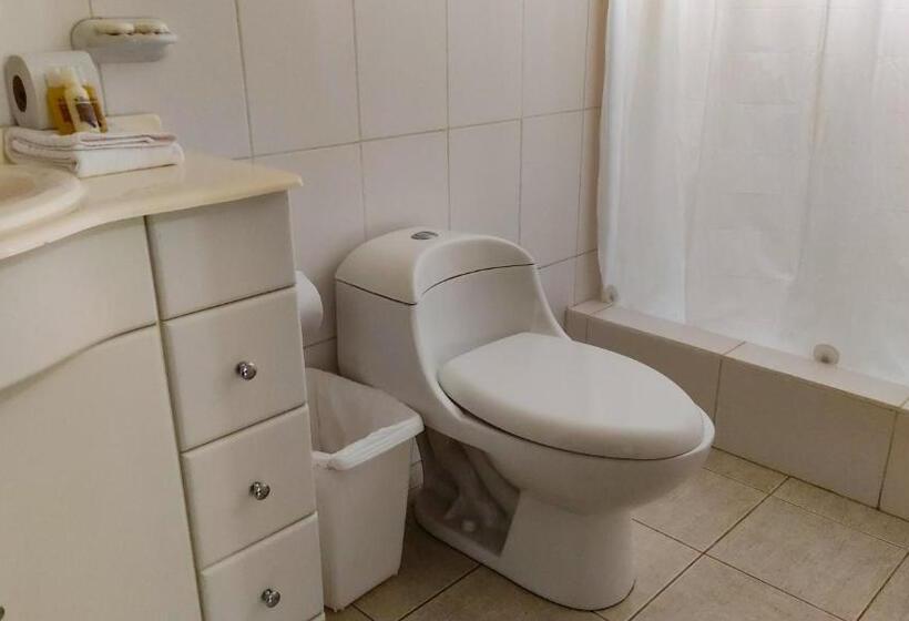 家族用バンガロー, Jardines De Chamana