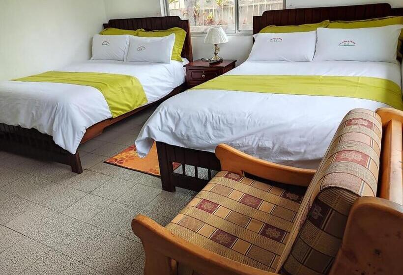 家族用バンガロー, Jardines De Chamana