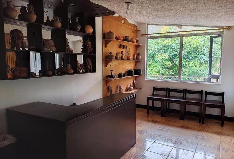 家族用バンガロー, Jardines De Chamana