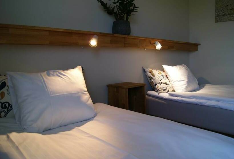 标准间, L Villa Långbers