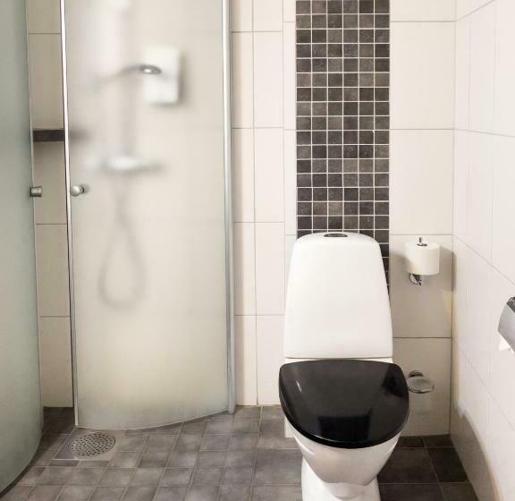 标准间, L Villa Långbers