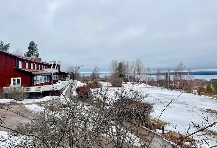 标准间, L Villa Långbers