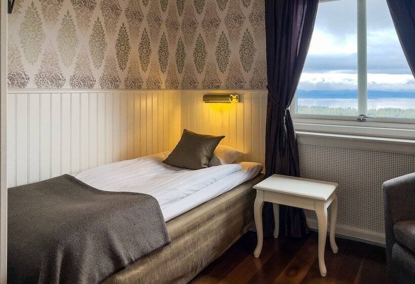 标准单人间, L Villa Långbers