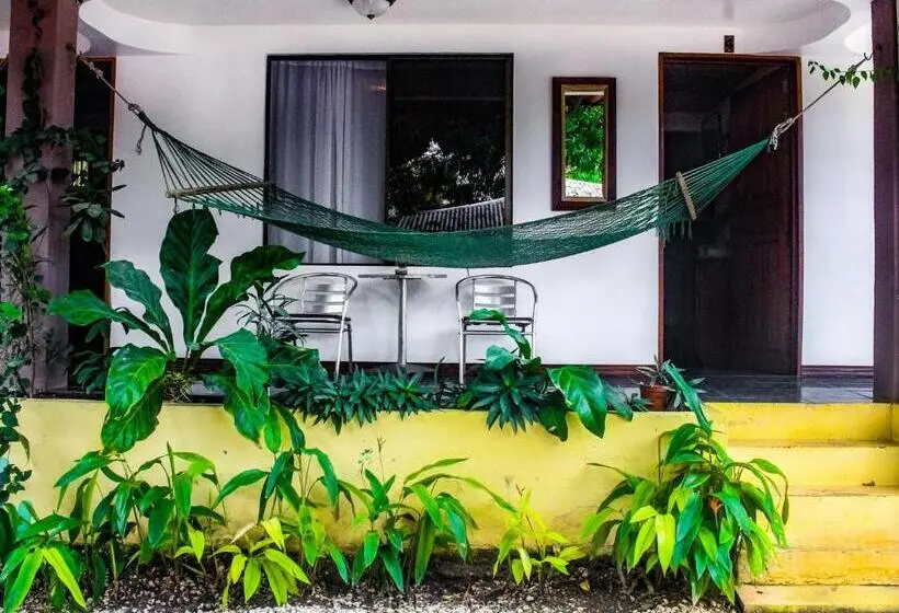 プレミアム４ベッドルーム, La Posada   Hostel