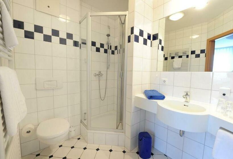 Quarto Estandar, Landhotel Gasthof Krone