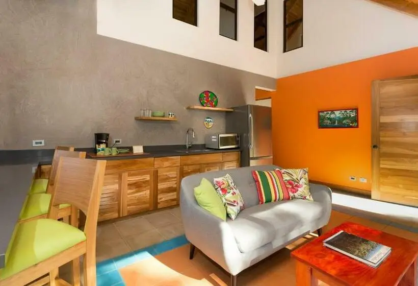 2 Bedroom Apartment Garden View, Olas Verdes