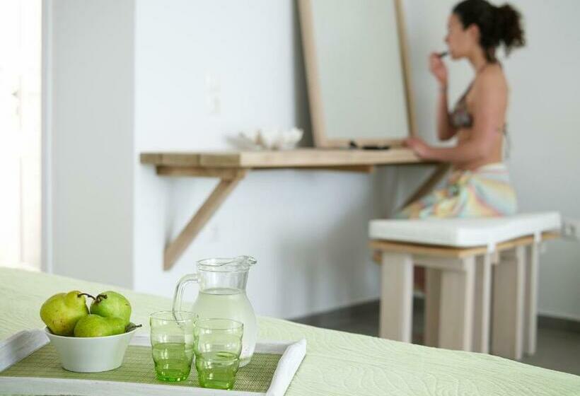 스탠다드 룸 바다 전망, Olivemare