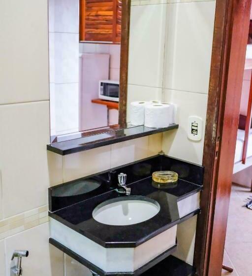 4인용 스탠다드 룸, Hospedaria Vitória Mar