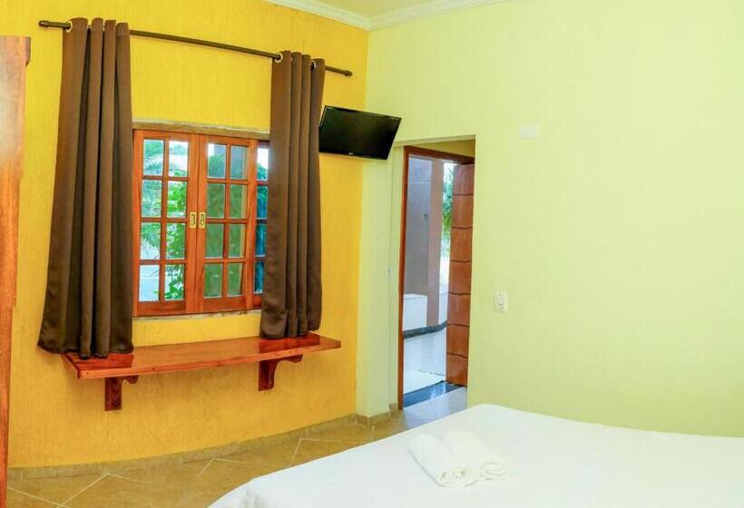 4인용 스탠다드 룸, Hospedaria Vitória Mar