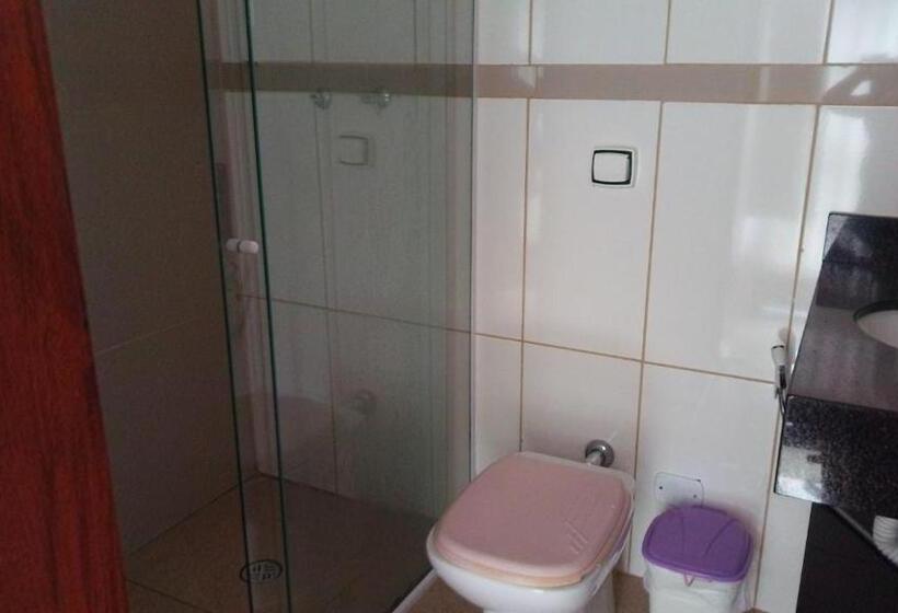 이그제큐티브 스위트, Hospedaria Vitória Mar