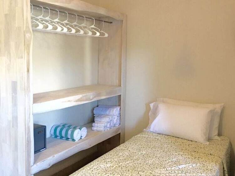 スタンダードトリプルルーム, Ten North Tamarindo Beach