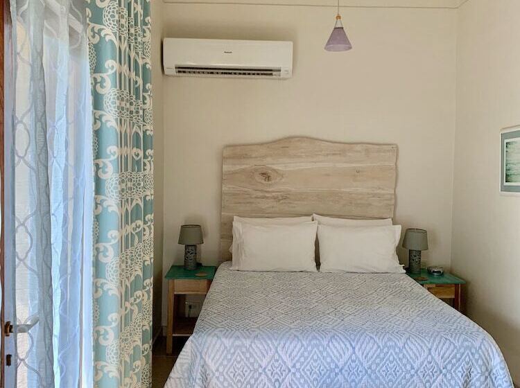 スタンダードトリプルルーム, Ten North Tamarindo Beach