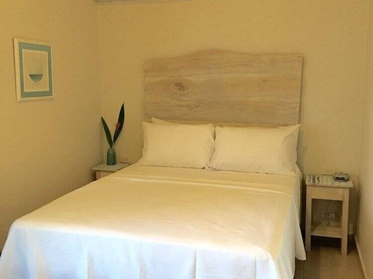 스탠다드 트리플 룸, Ten North Tamarindo Beach