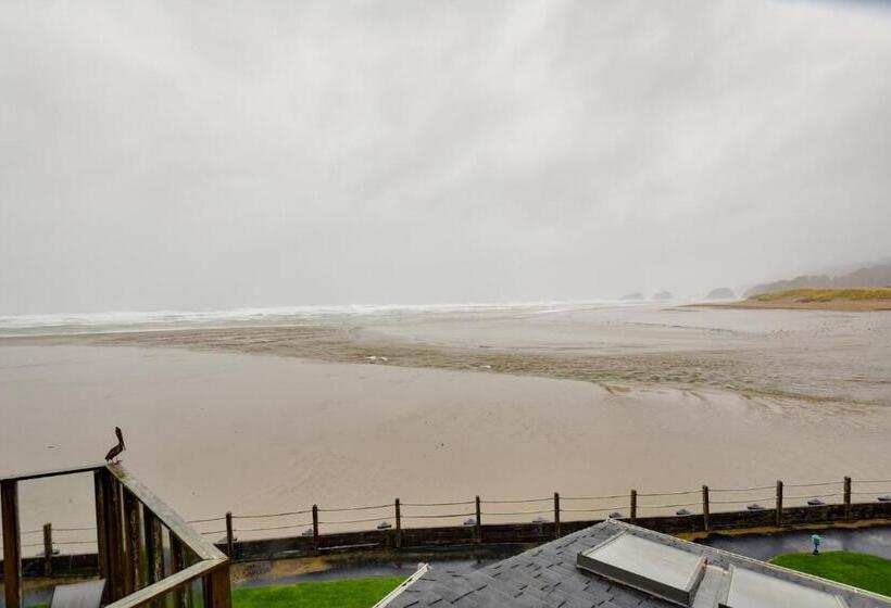 סטודיו סטנדרטי נוף לים, The Waves