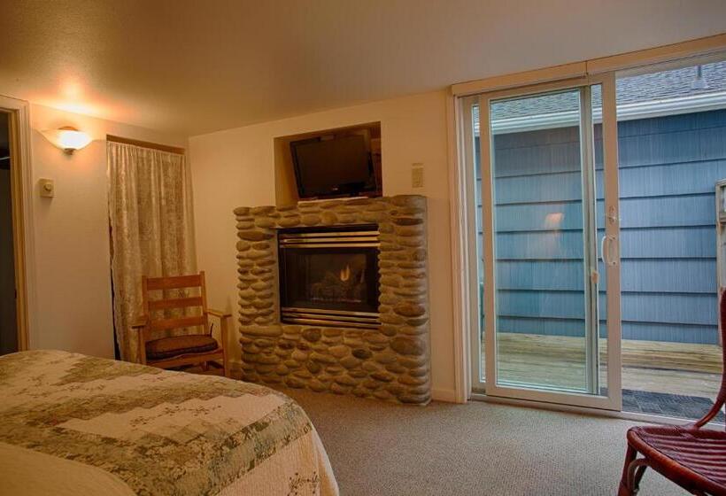 חדר סטנדרט, The Waves