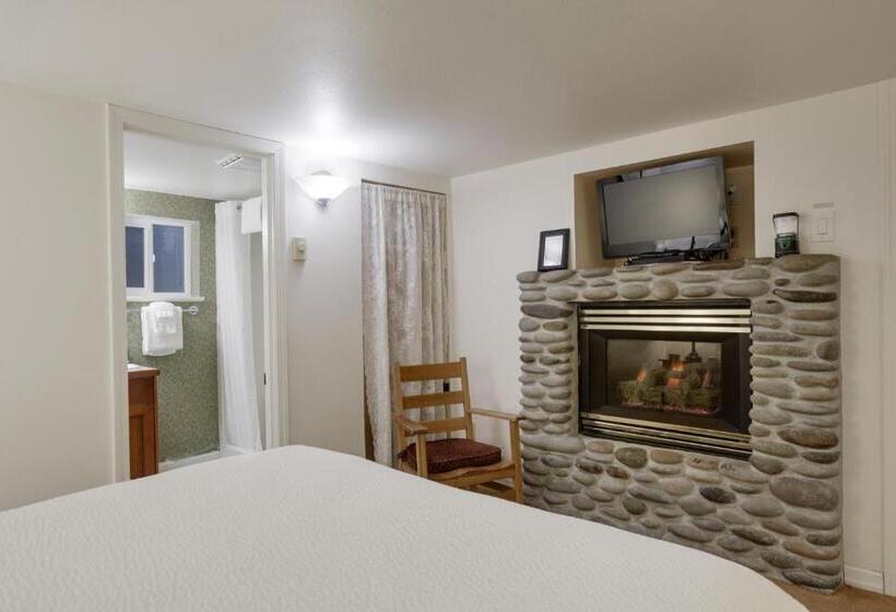 חדר סטנדרט, The Waves